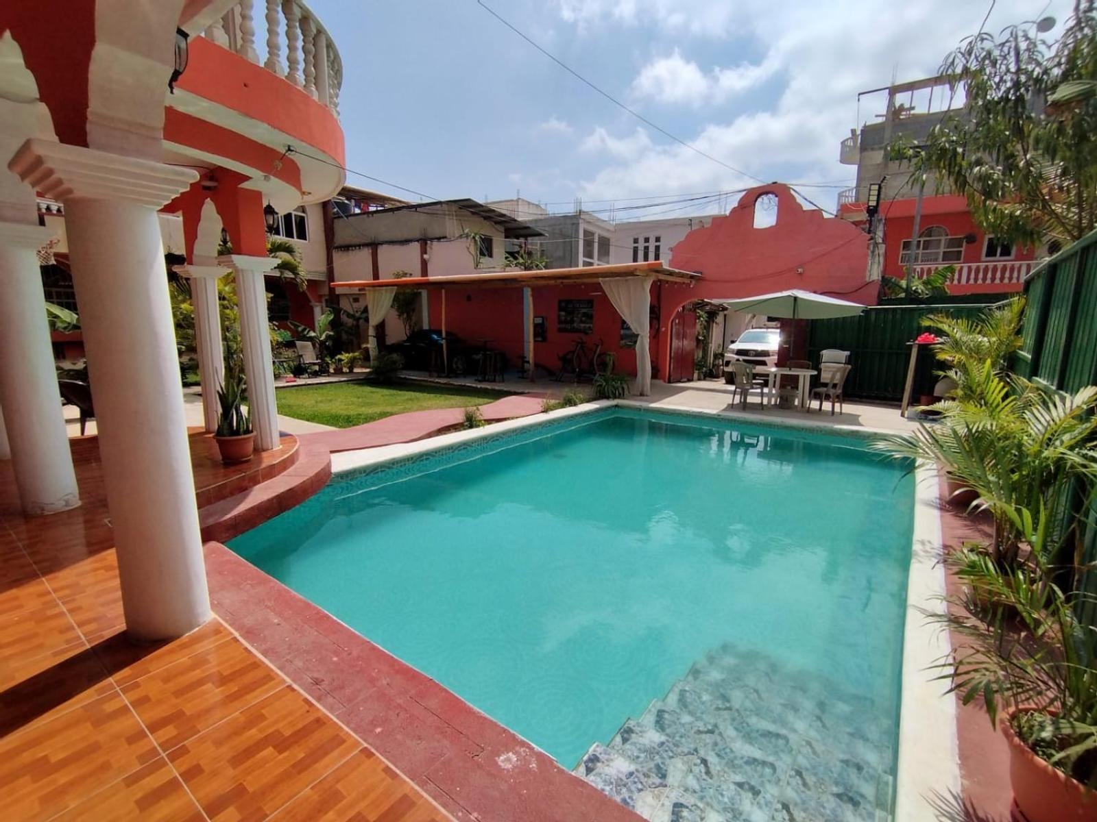 Hotel Posada Gutierrez Panajachel Exterior photo